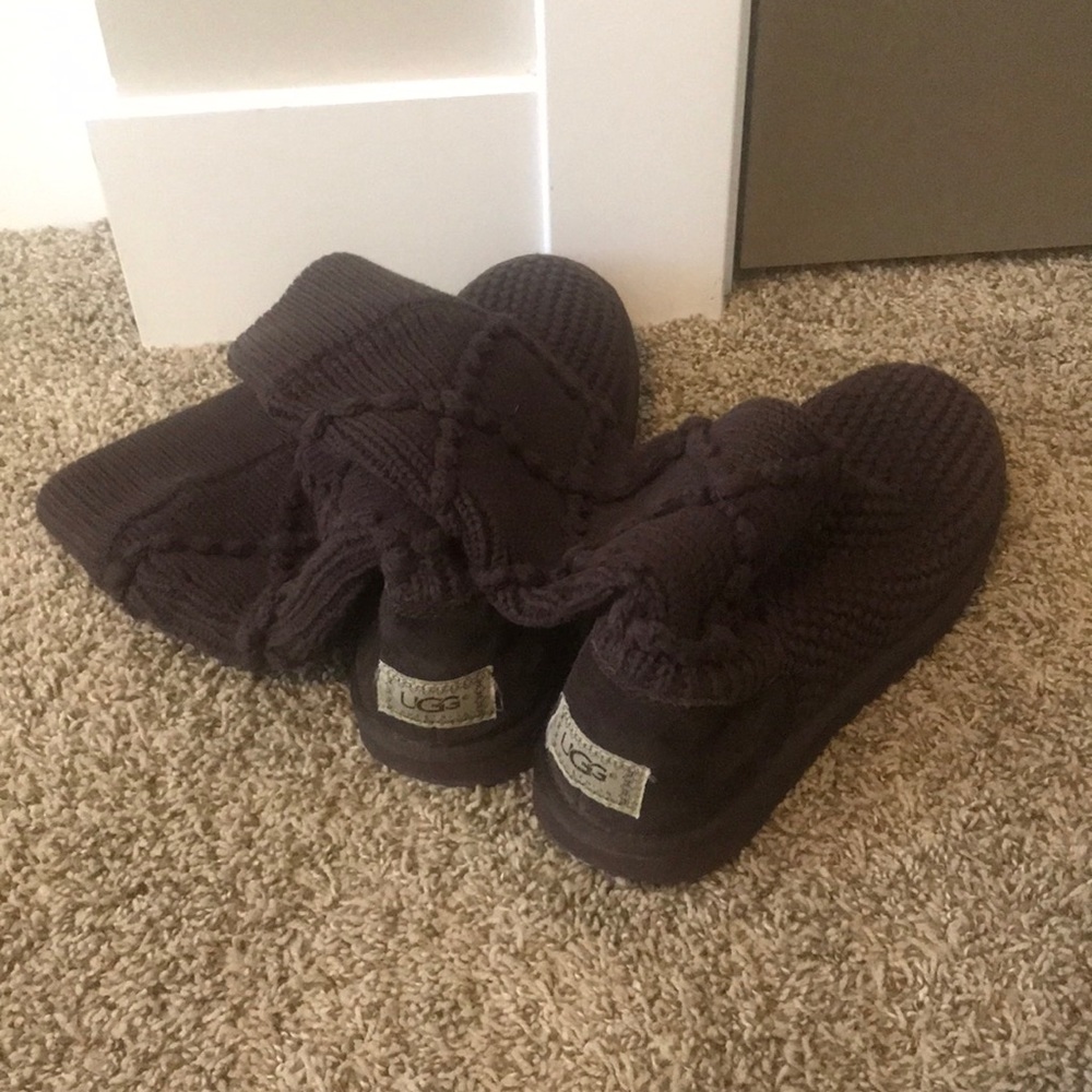 Knit brown UGG boots